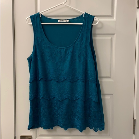 Teal tank - Picture 1 of 2